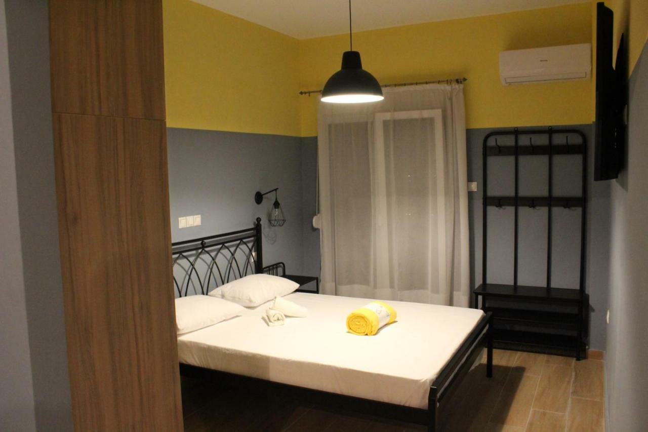 Ferienwohnung La Station Secreta Athen Exterior foto