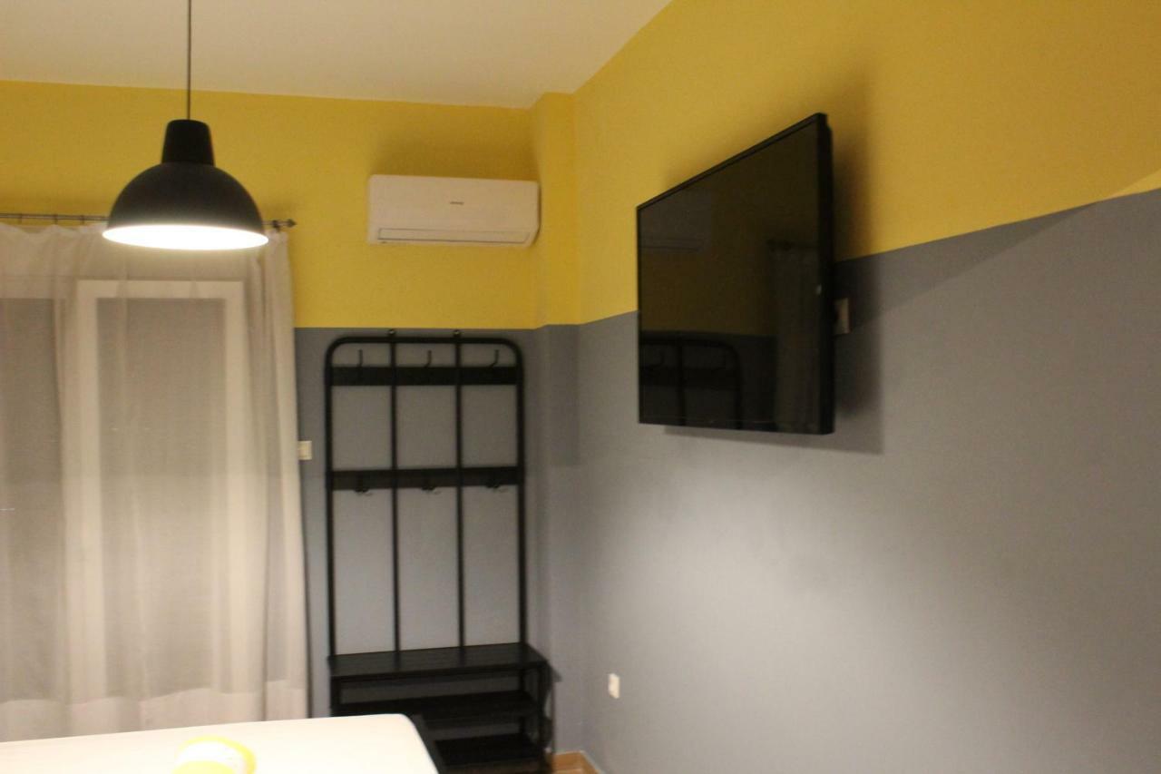 Ferienwohnung La Station Secreta Athen Exterior foto